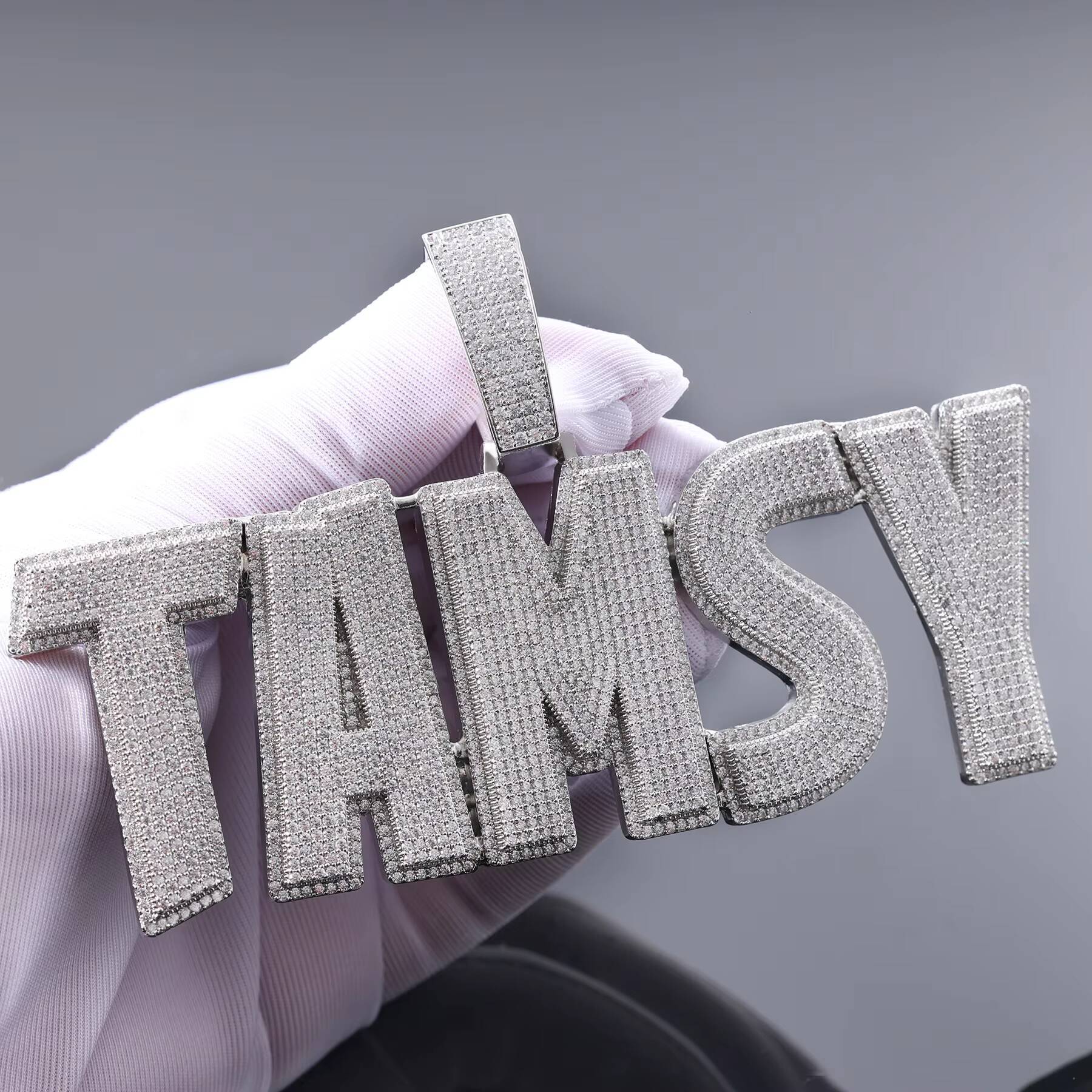 Custom Name vvs moissanite Letter Pendant Necklace Sparkling Big Diamond Cuban Charm for Women and Men Fashion Chains Necklaces