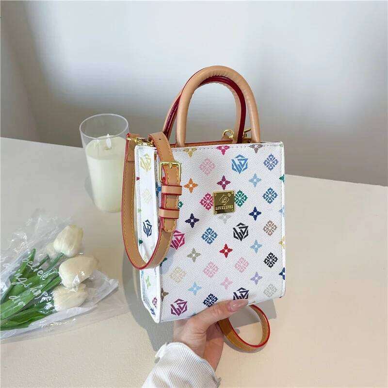 Women's Bags Designer Classic Minimalist Crossbody Bag Women High-End Leather Tote Vintage Design Solid Color Fashionable Commuter Shoulder Purse
