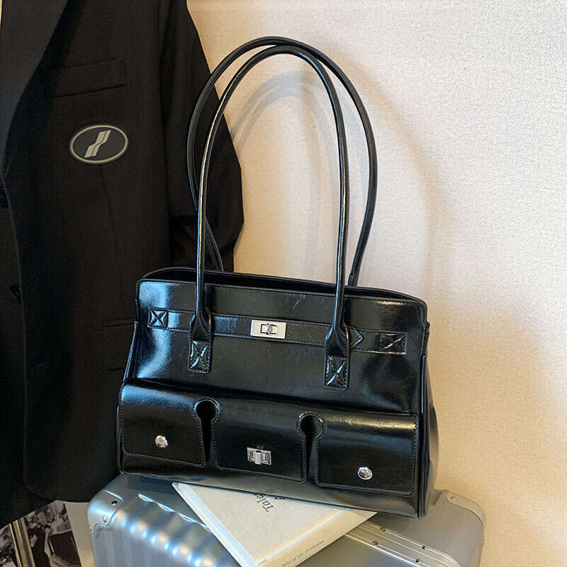 Oil Wax Leather Handheld Underarm for Women 2025 New Large Capacity High-End Versatile Commuting Shoulder Bag