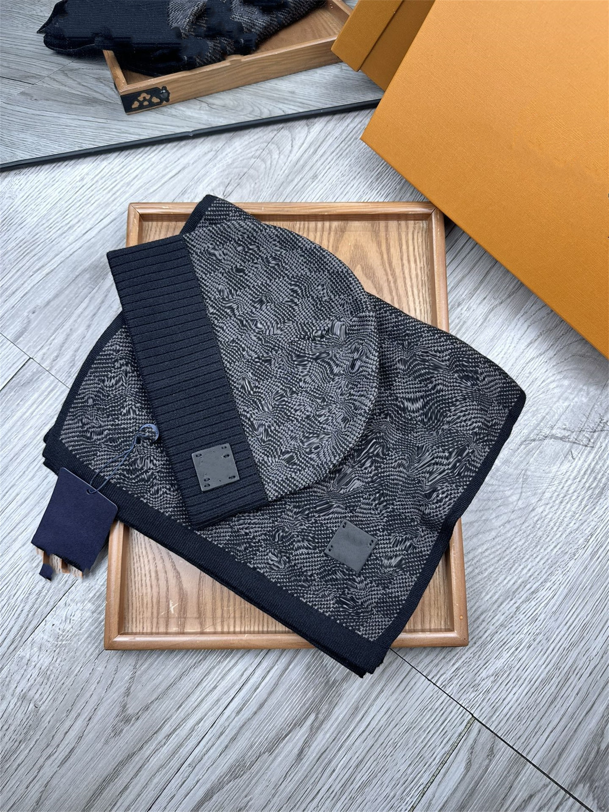 2026 carves Sets Women mens Winter knitted Scarf and Beanie Hat Set Warm scarves Hat