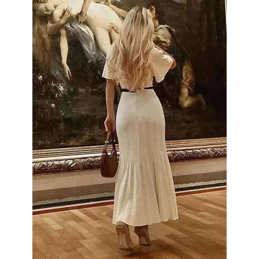 Designer Clothing For Women Slim O Neck Single Breasted Short Sleeve Long 2025 New Female Summer Fashion Lady Robe Elegant Knit Dress Fashion