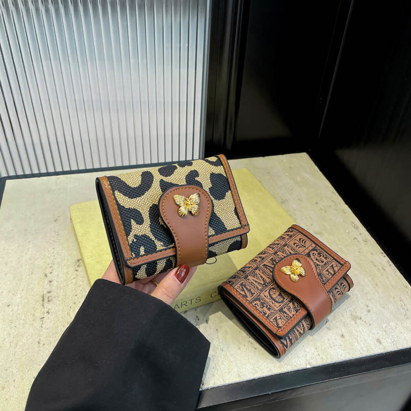 Luxury Brand Designer Bag 2025 New Korean Version Niche Leopard Print Wallet Multi-Card Slot Short Wallet High-End Butterfly Money Clip Card Holder