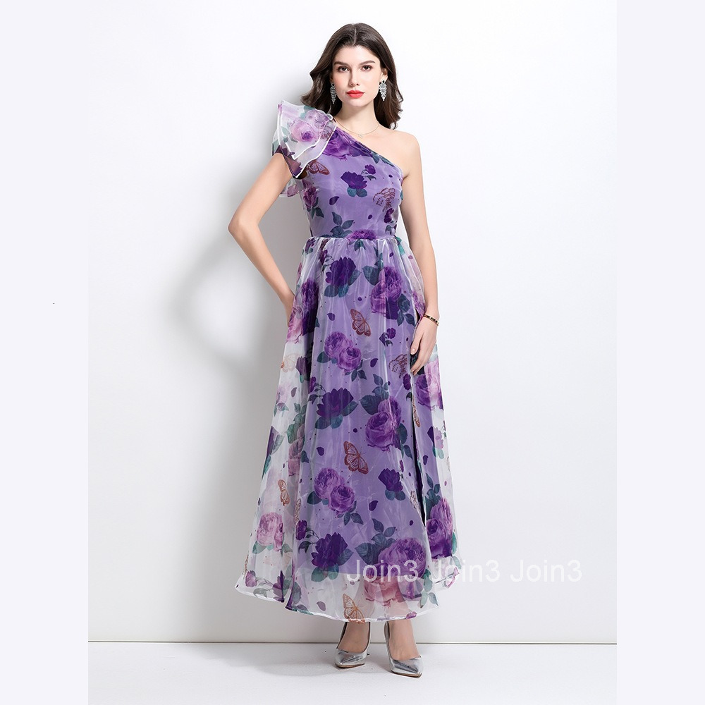 2615 Spring/Summer New Womens Clothing Style Vacation Style Flower Slant Shoulder Large Swing slit Long Dress