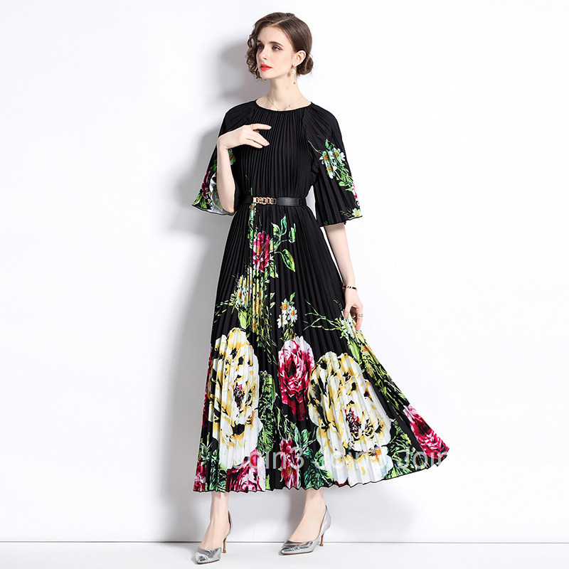 2024 New Artistic Style Printed Miyake Mid-Sleeve Round Neck Dress