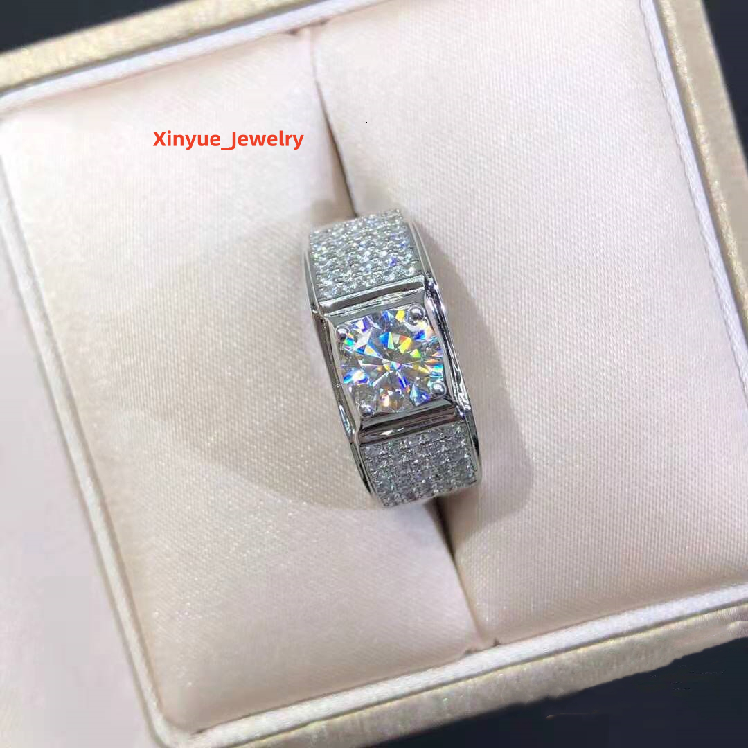 Gropshipping Elegant VVS Moissanite Round Diamond Custom 1ct Ring Sets Fashion Jewelry 925 Silver for Men