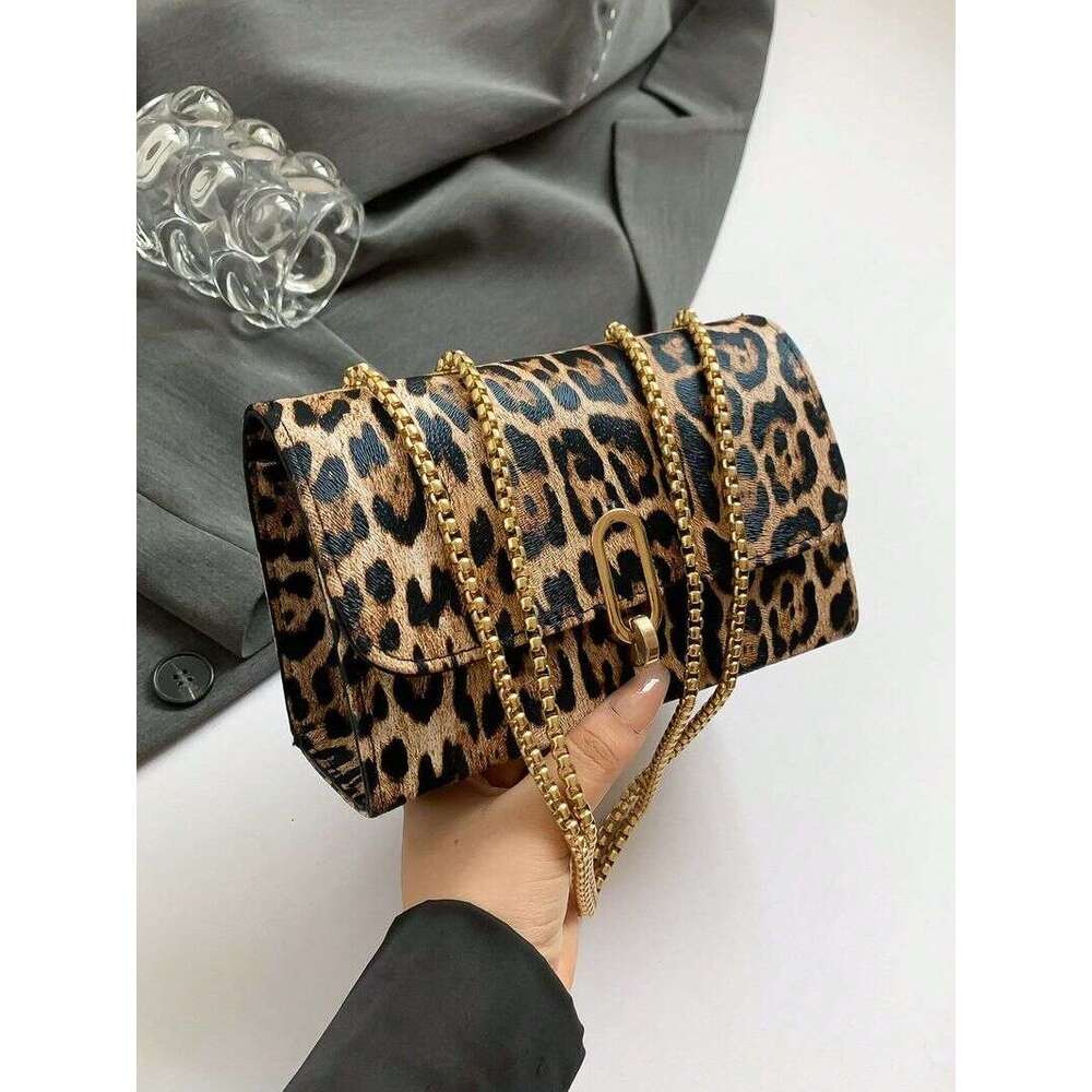 A Retro Fashion Mini Square With Flap Opening, Metal Double Chain Shoulder Adjustable To Crossbody Bag, Leopard Print Bag
