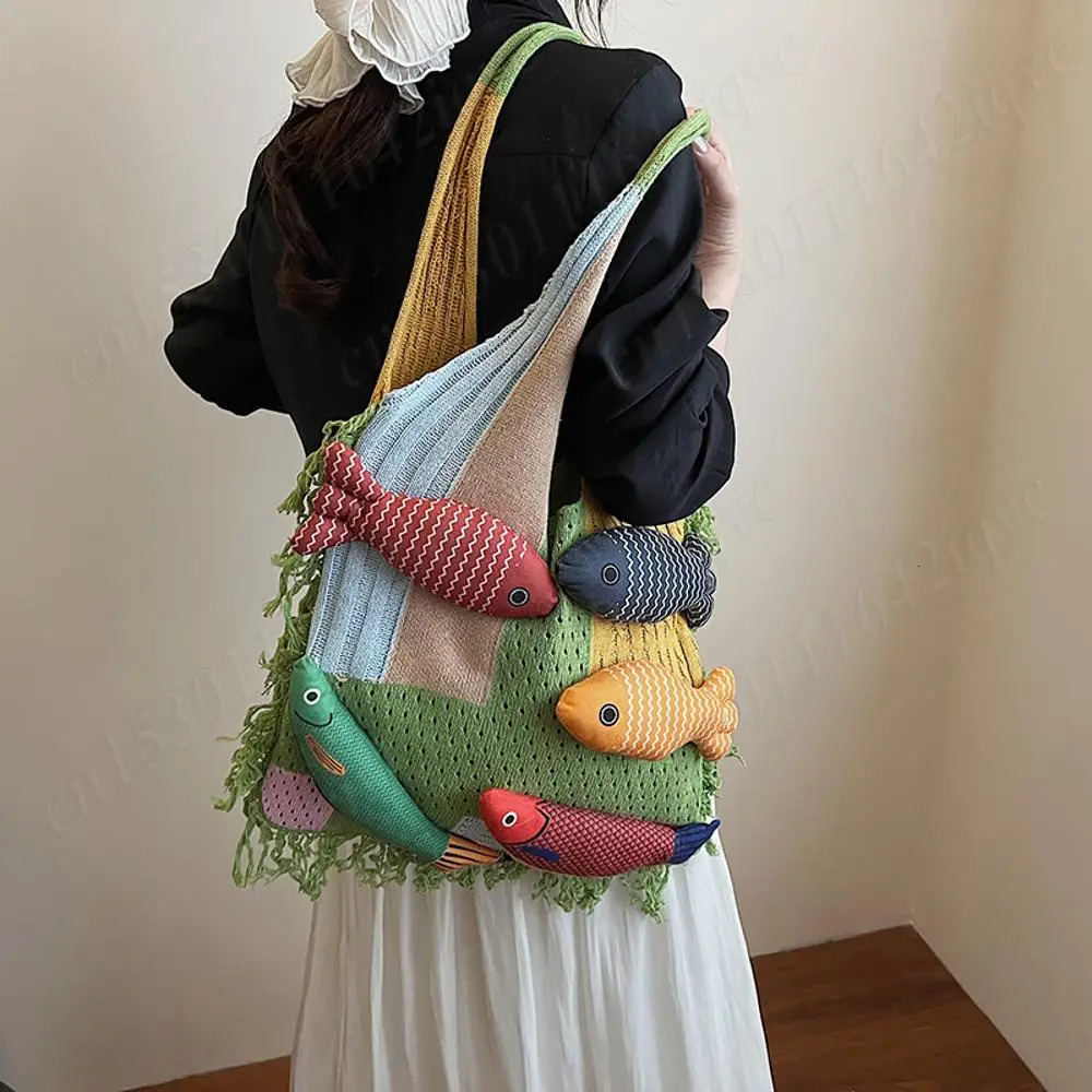 Crochet Summer Handbag Women Patchwork Large Capacity Shoulder Boho Style Cute Knitted Beach Tote Bag with Handmade Doll Fish 250717