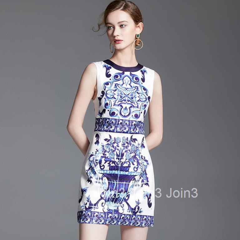 494 Summer New Womens Blue and White Porcelain Printed Sleeveless Dress High Waist Slimming Round Neck Short Skirt