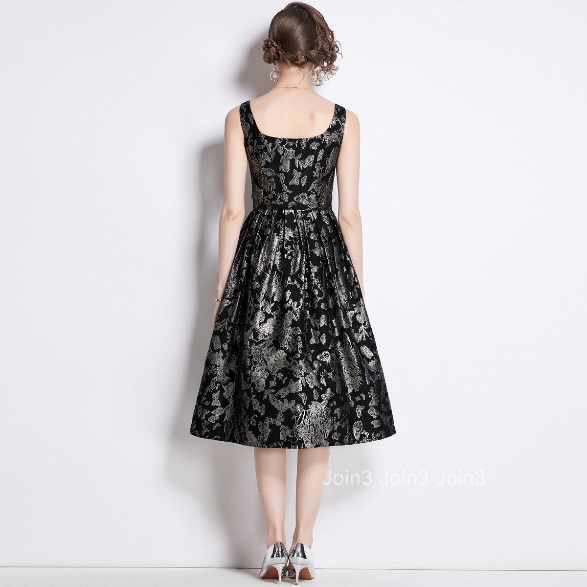 1626 Summer New Womens Fashion Jacquard Strap Waist Slimming Flared Mid-Length Dress