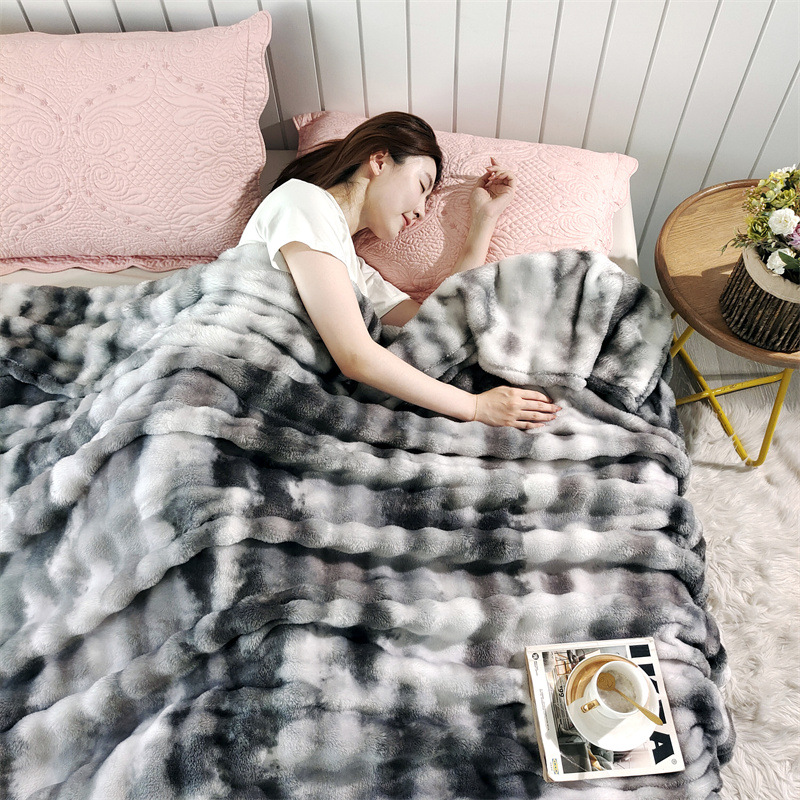 Designer blanket bubble fleece blanket double-sided milk fleece sofa blanket air conditioner nap small blanket warm flannel blanket