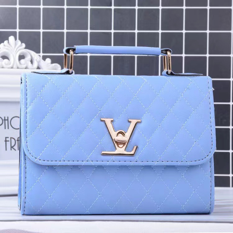 The new one-shoulder cross-body handbag is a small bag for women