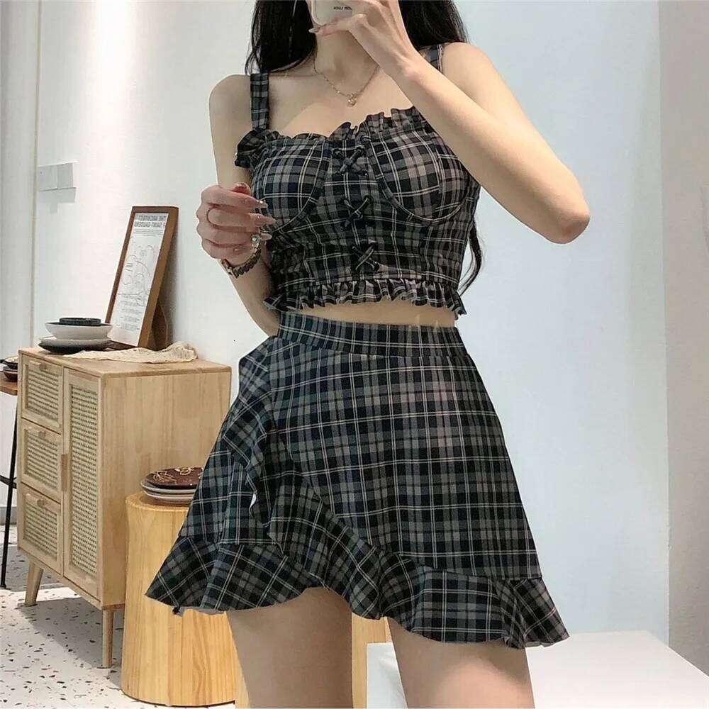 Vintage Plaid Print High Waisted Bikinis Sets Korean Swimwear Ruffled Skirts Culottes Cute Holiday Beach Wear Swimsuit
