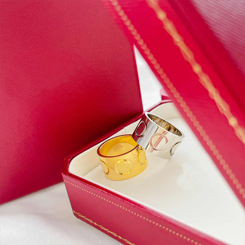 Titanium Steel Jewelry Wholesale 2025 New Wide Edition Ring Couple Wide Face Engagement Ring High Quality 18k Gold Designer Ring