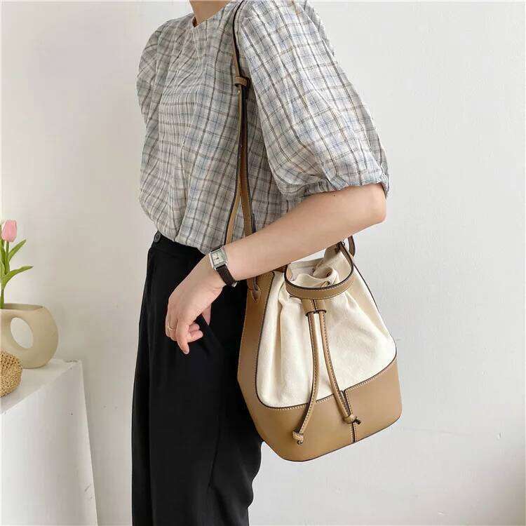 Korean Style Ing Canvas Small Bucket Bags For Women New Brand Shoulder Bag Handbags Casual Tassel Crossbody Bag