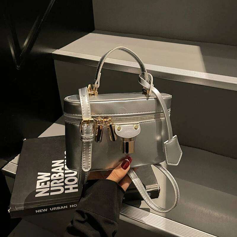 Fashionable Women's Messenger Bag Leather Crossbody Shoulder Handbag Designer Elegant Tote Purse