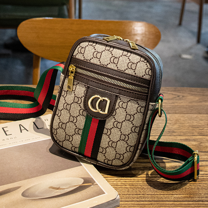 Mobile phone bag women cross body new small body bag put mobile phone small bag mini female bag 2025s hot