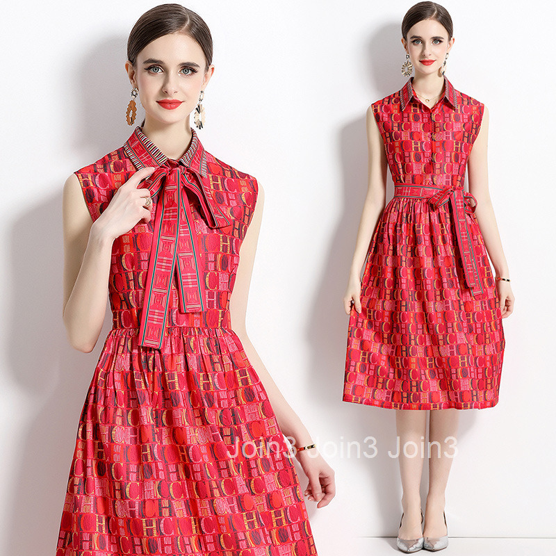 2052- Fashionable waist cinching slimming positioning printed sleeveless dress