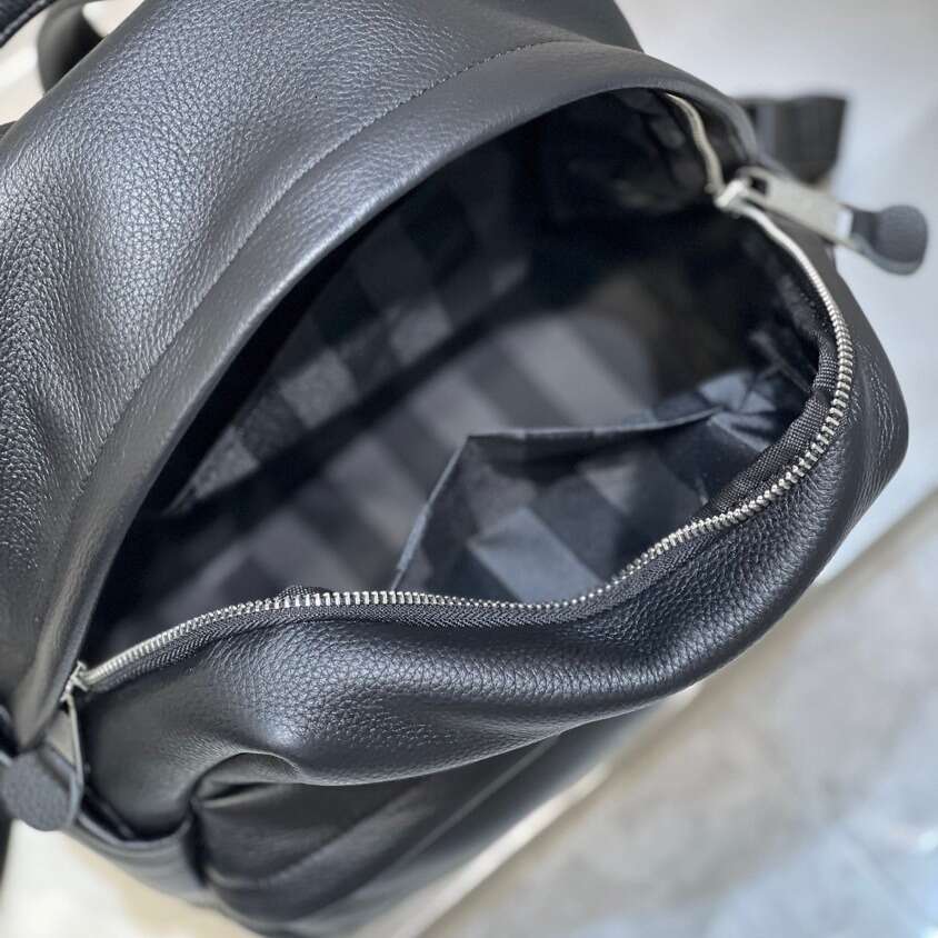 Simple Versatile Top Layer Cowhide for Women Large Capacity Soft Leather Laptop School Bag Travel Backpack designer bag