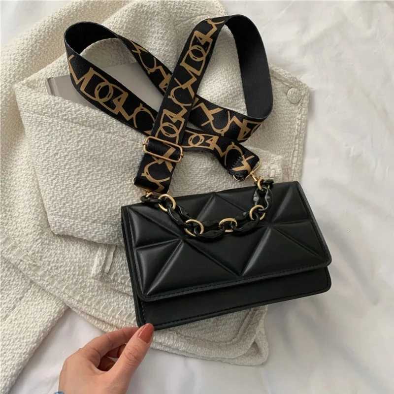 Fashion Women Shoulder Bag Handle Handbags PU Leather Women Flap Bag Female Large Capacity Vintage Casual Crossbody Bag Y250719