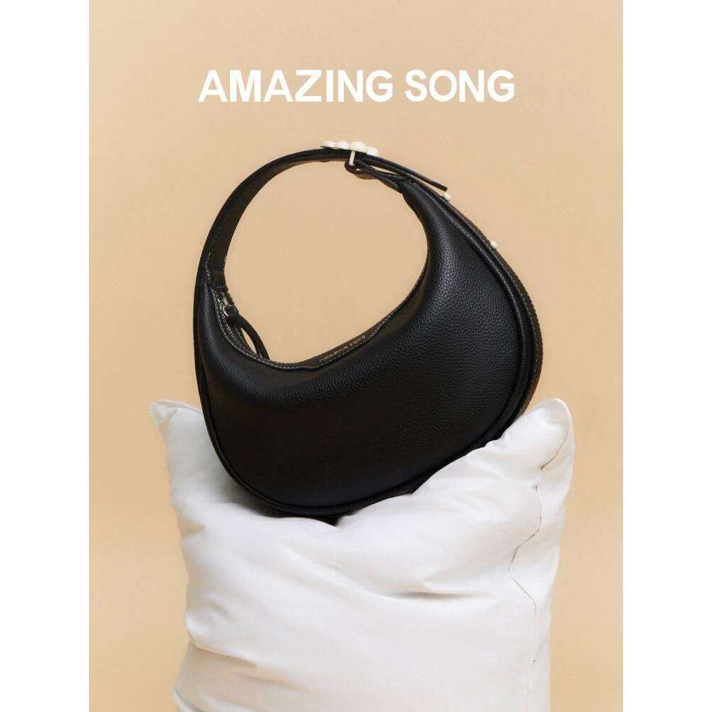 Stylish, simple and luxurious leather mini-bill of lading shoulder crossbody bag iconic design