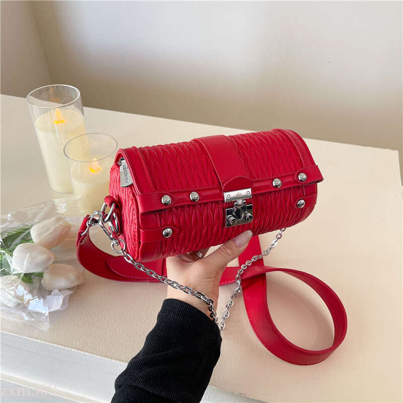 Fashion Versatile Crossbody Chain Women's Tote Shopping Essential Ladies Bag 2025 Trend