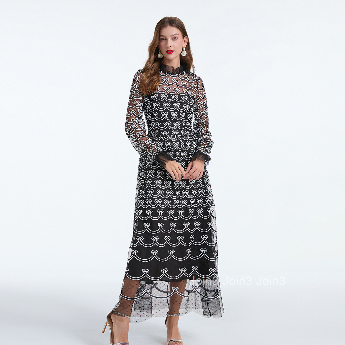 652 Autumn New Womens Clothing Style Embroidered Bead Long Sleeve High Waist Dress Long Skirt