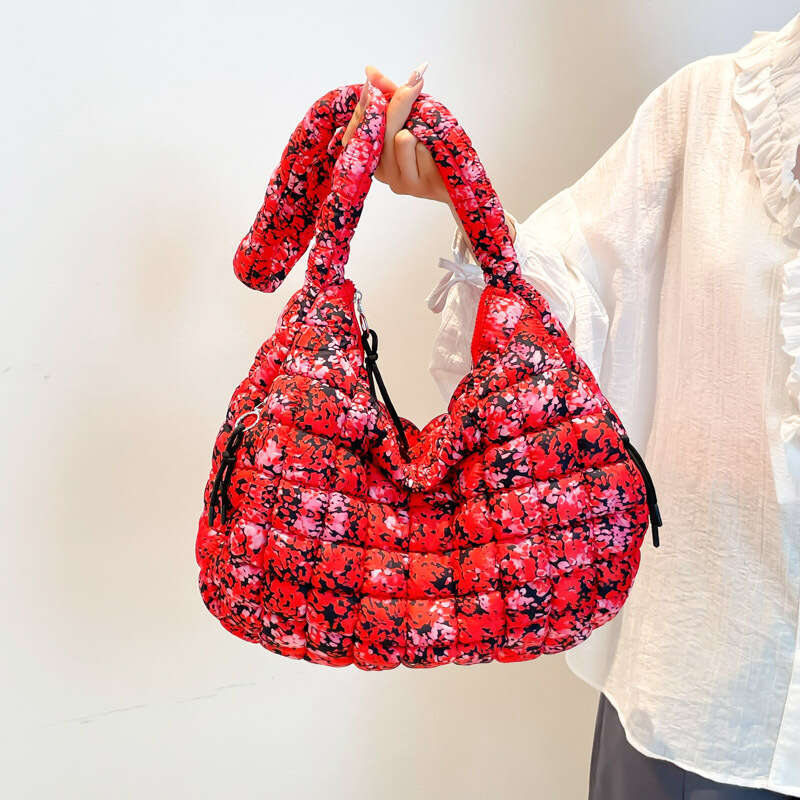 Cloud New Style Wrinkled Bubble Dumpling Quilted Single Shoulder Tote for Women Large Capacity Crossbody Bag