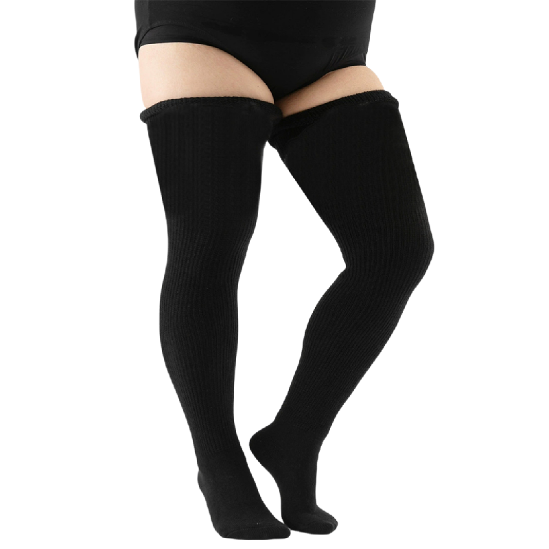 1 pair of ladies plus size thigh socks. Thigh-high socks, solid color knee-high socks wider and extra-long thickened knitted quantity socks