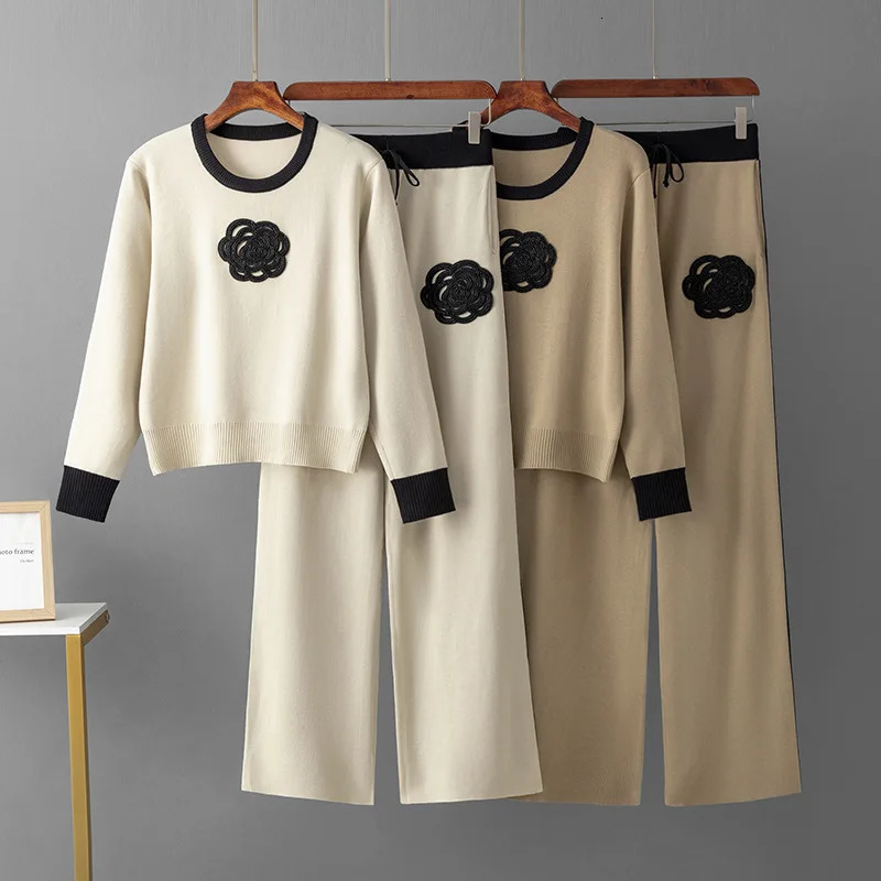 Casual Knitted Two Piece Women Sets Floral Sweater Matching Sets Knit Tracksuit Round Neck Knitted Sweater Wide Leg Pants 250718