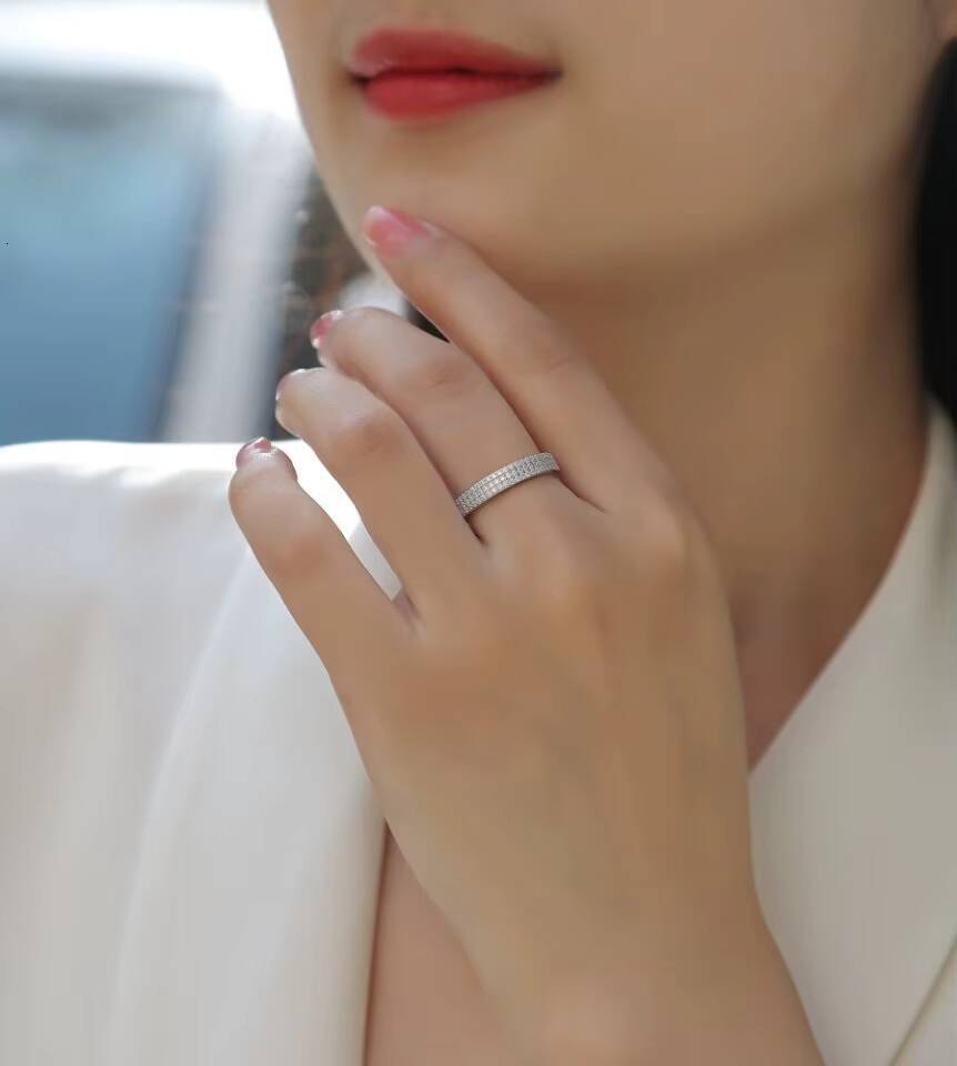 Hot Selling Classics Moissanite Silver Jewelry Women Engagement Party Sterling Stone Luxury Party 925 Diamond Wedding Rings Gift