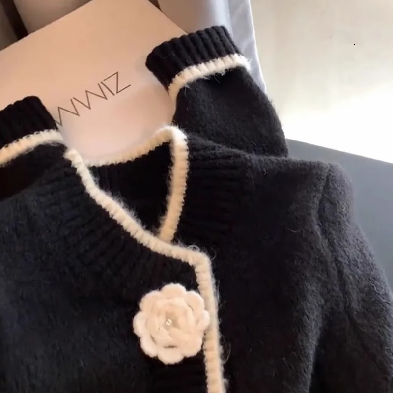 Highly Recommended Blind Buy Little Fragrance Style Sweater Coat for Women Autumn Winter Slim Fit Short Camellia Knitted Sweater 250718