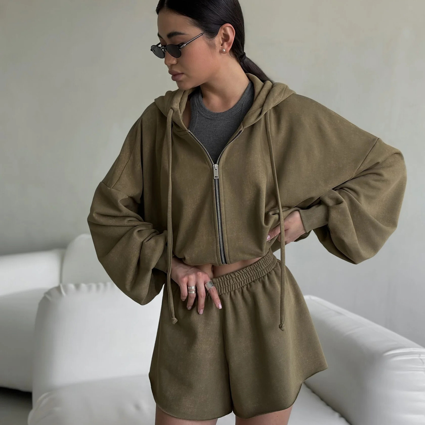 new Free shipping designer coat for women Minimally designed cardigan jacket fashionable casual fresh and extra outfit