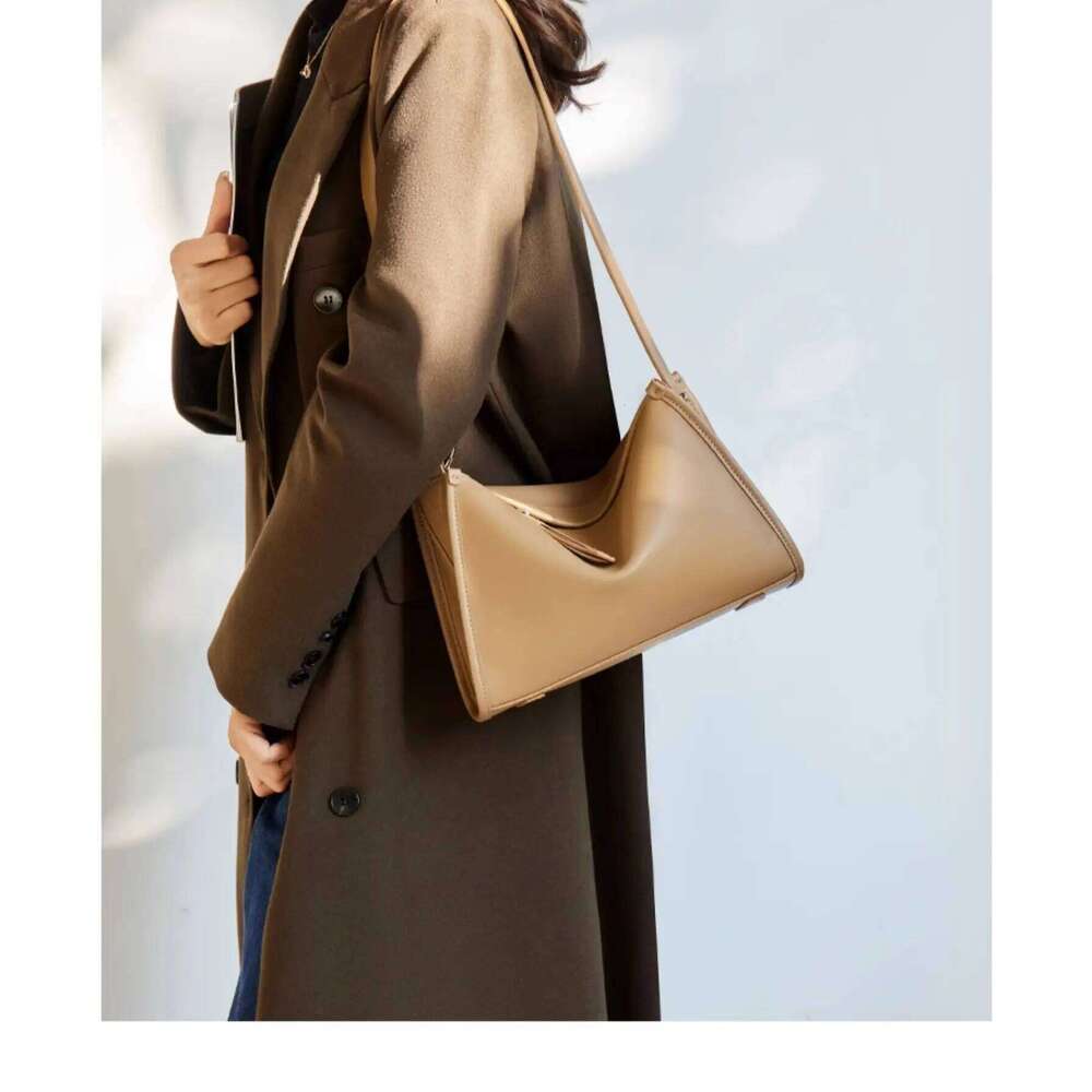 Luxury Designer New Fashion Ladies Large Capacity Premium Induction Commuter Shoulder Crossbody Bucket Bag