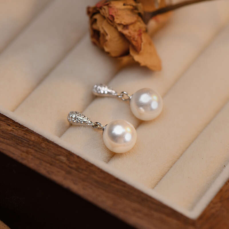 Tiqi Classic Niche Design S Pure Sier Imitation Pearl Stud for Women High-end Earrings Jewelry