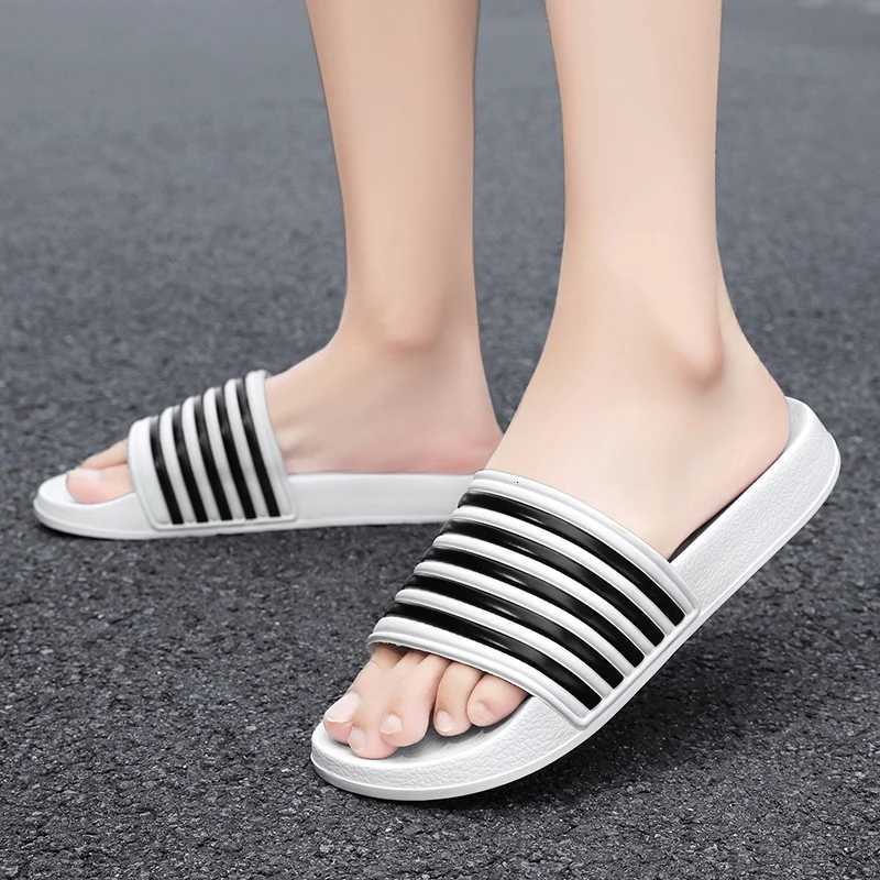 summer mens slippers new non-slip sandals indoor and outdoor walking beach shoes flip-flops mens shoes plus size 39-48 Z250721