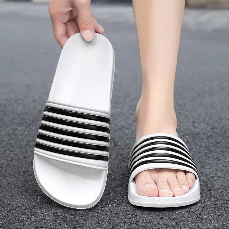 summer mens slippers new non-slip sandals indoor and outdoor walking beach shoes flip-flops mens shoes plus size 39-48 Z250721