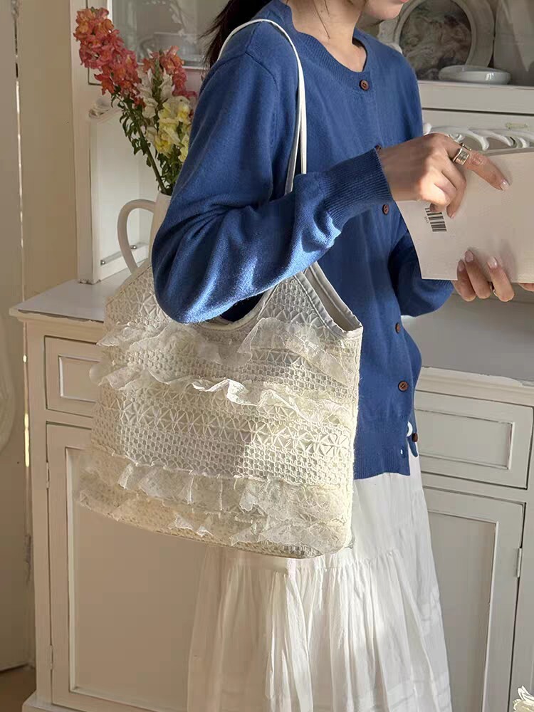 2025 Summer new women's crossbody bag new handbag summer leisure vacation fairy lace mesh women's armpit women's shoulder bag new desig
