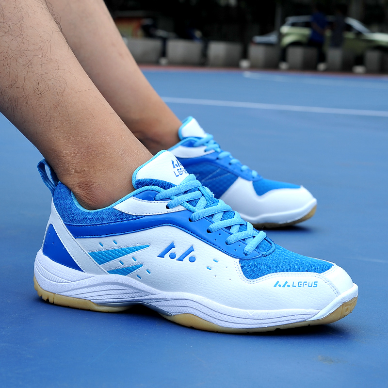 Professional-level badminton shoes for men and women; tennis shoes with breathable, anti-slip, wear-resistant, shock-absorbing training shoes.