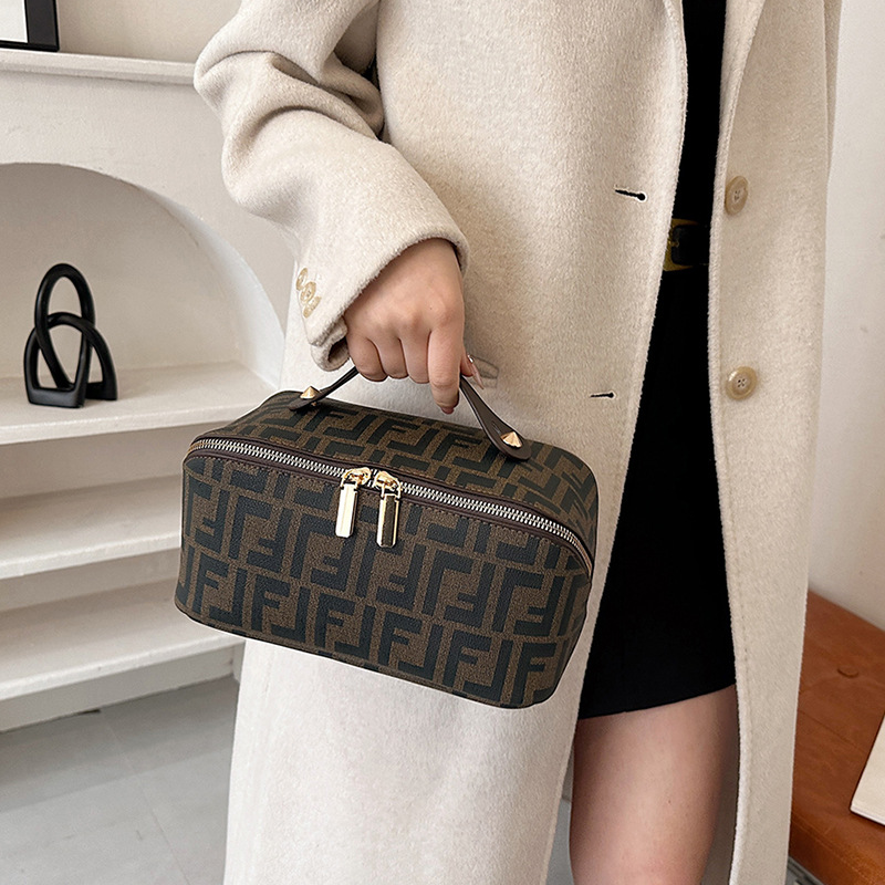 2025 Designer Cosmetic Bag Luxury Monogram Makeup Organizer Bag - Vintage Cosmetic Case with Handles & Water-resistant Lining Free Shipping