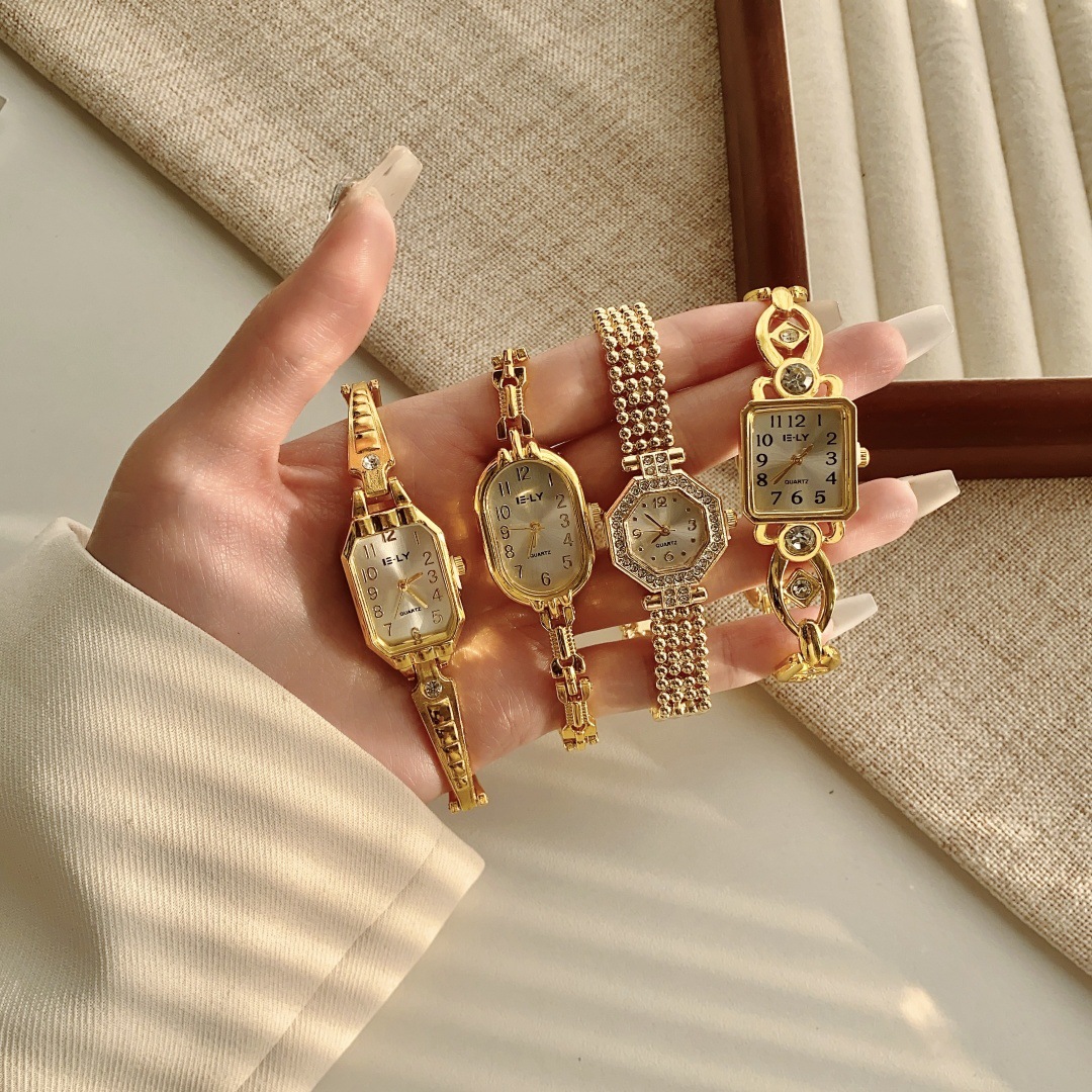Light Luxury Gold Watch New Cross-border Fashion Quartz Watch for Women Versatile Commuting Wristwatch Vintage Small Gold Watch