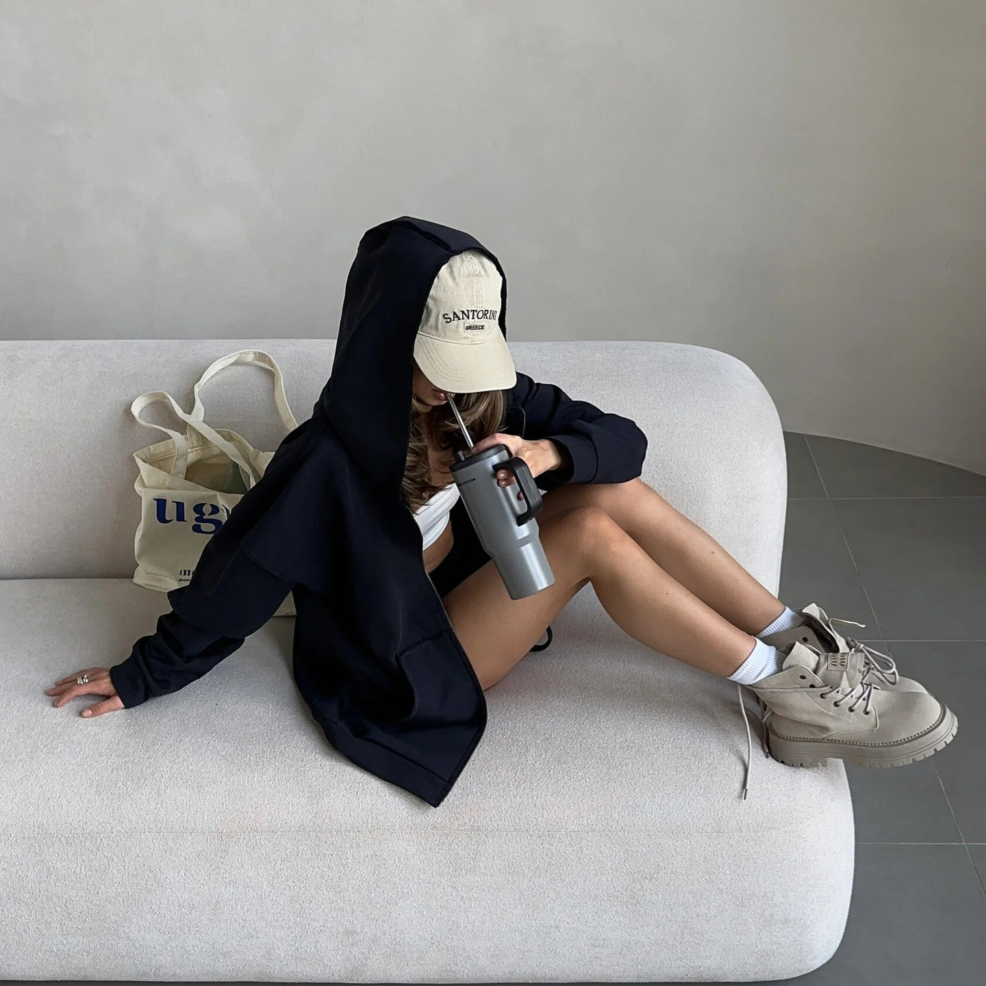 new Free shipping designer coat for women Fashionable cardigan jacket simple and casual solid color classic style