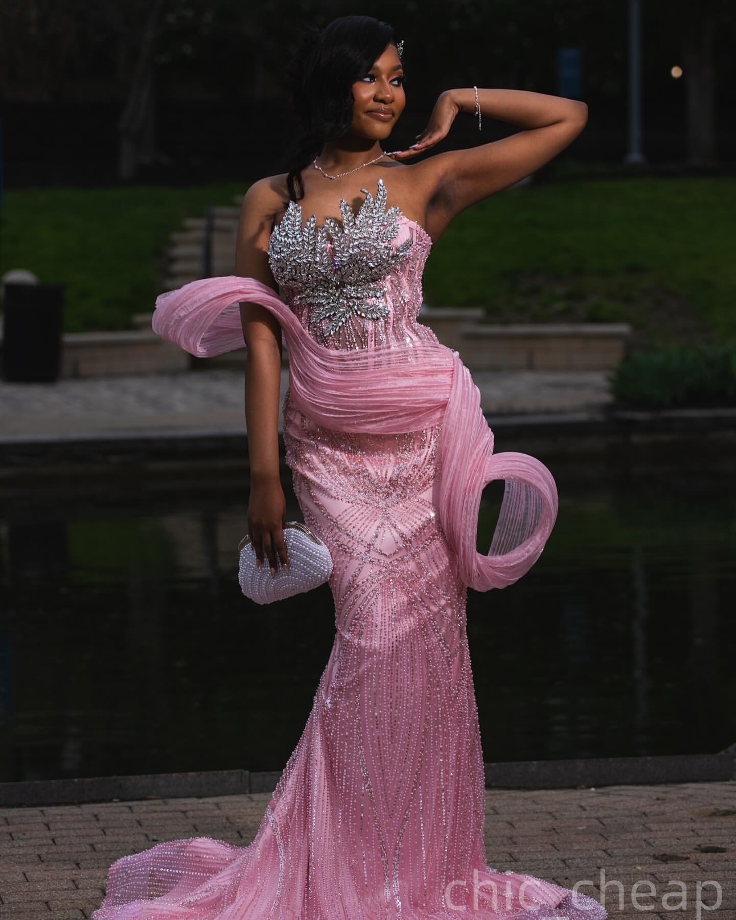 Pink Mermaid Prom Dresses 2025 Crystals Sparkly Sequined Stylish Evening Formal Party Second Birthday Engagement Gowns Plus Size Dress For Special Occ