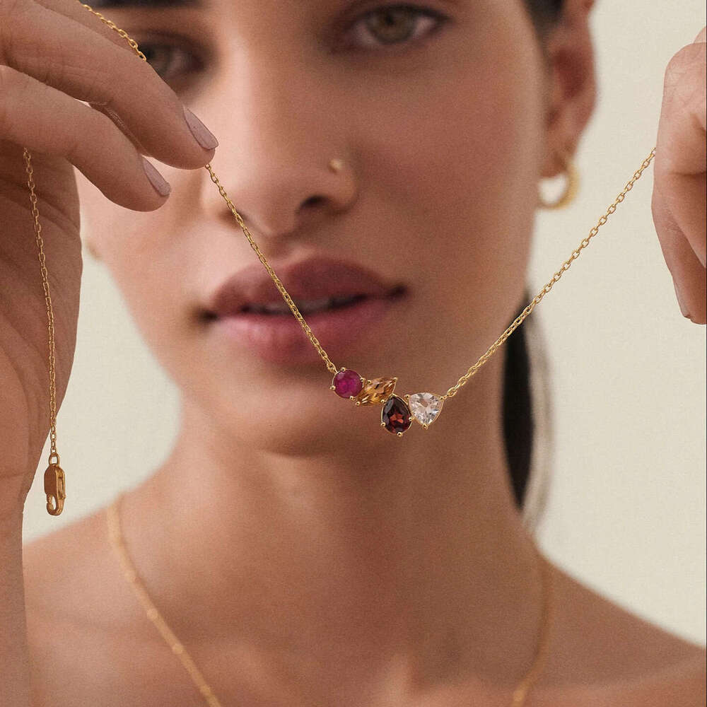 Luxury jewelry designer energy crystal lucky gemstone non fading Ins niche ruby collarbone chain versatile zircon inlaid temperament necklace jewelry 