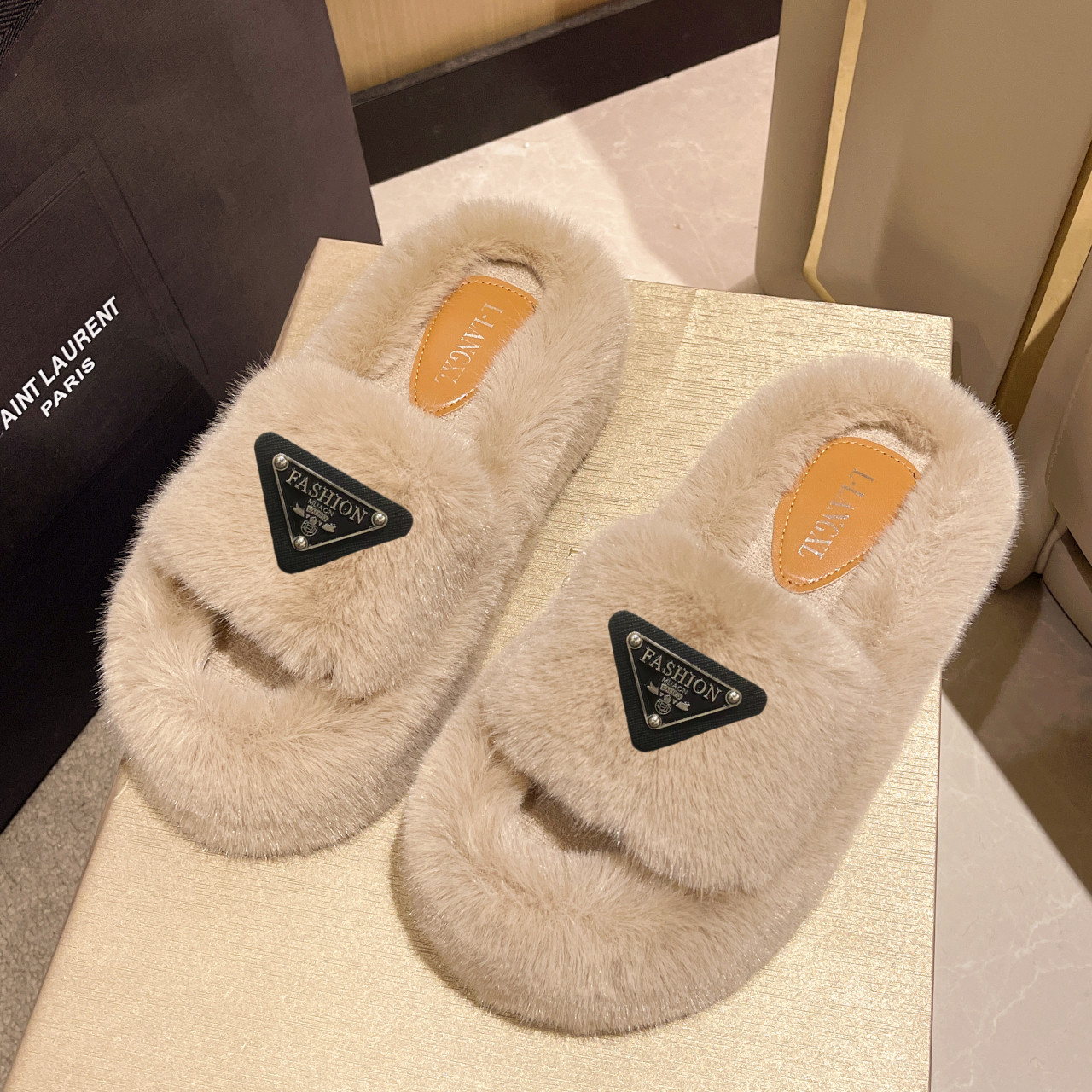 warm cotton slippers height increase slipper Platform Hairy slippers for women wearing fashionable plush for home use HOT