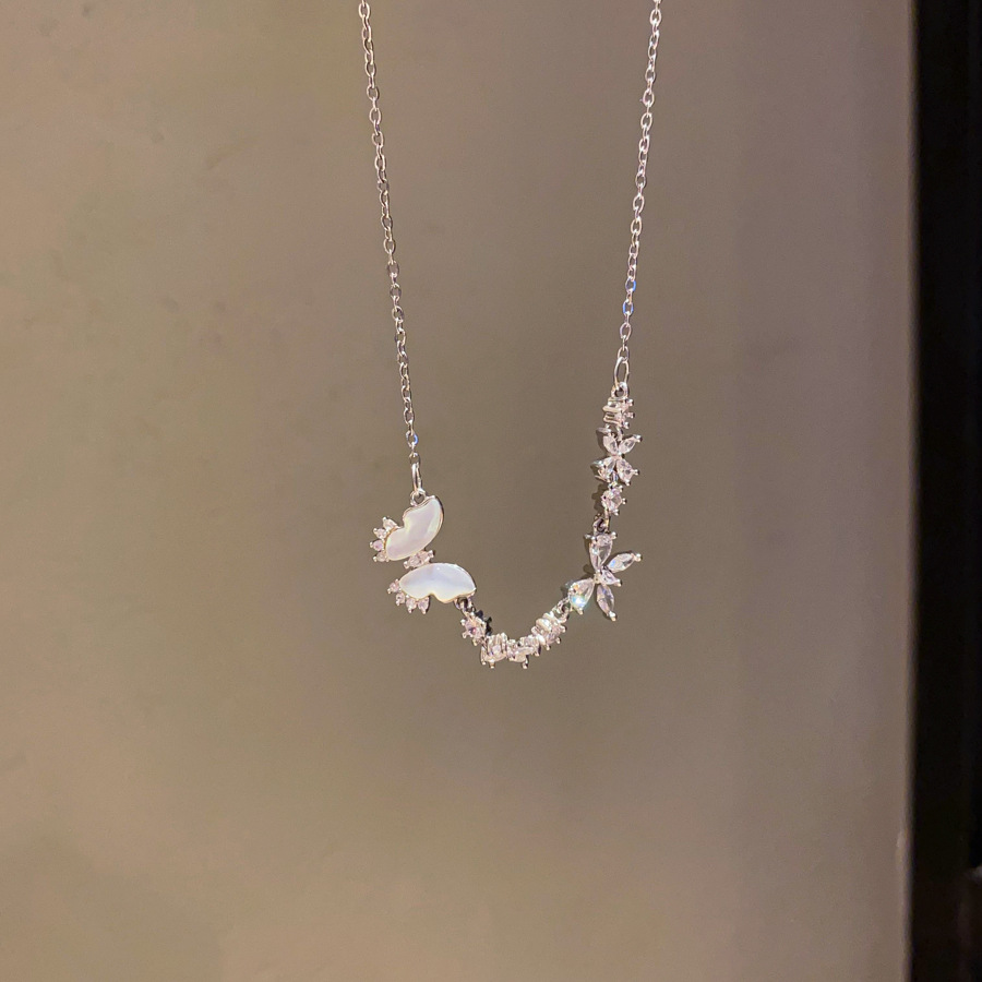 Designer Jewellery High Quality Silver Tone Butterfly Necklace with Mother of Pearl Rhinestone Accents for Special Occasions Wear Gift Textured Elegan