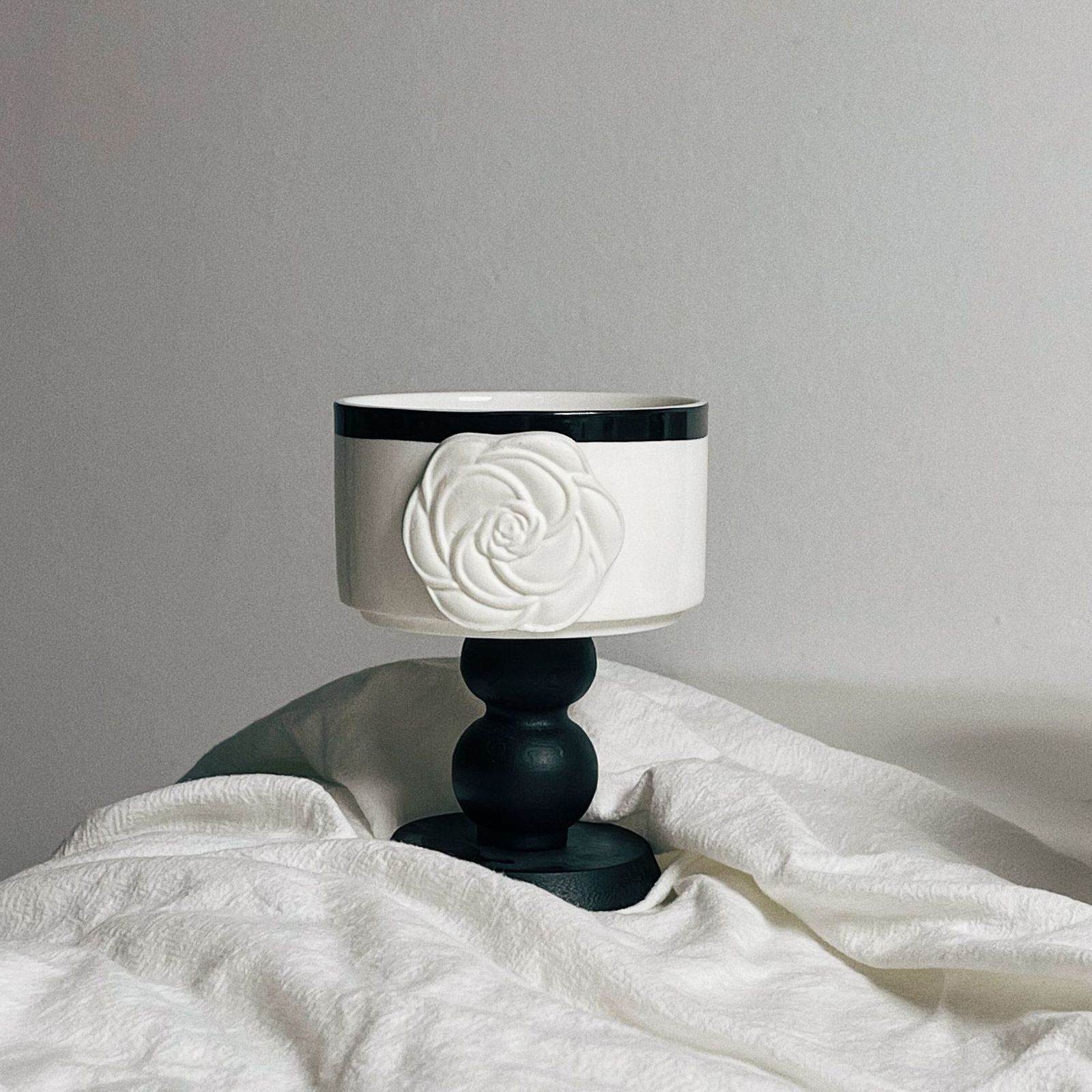 Luxury French Style Camellia Ceramic Wooden High Foot Bowl Dessert Bowl Coffee Cup Aromatherapy Candle Bowl Home Decoration 250721