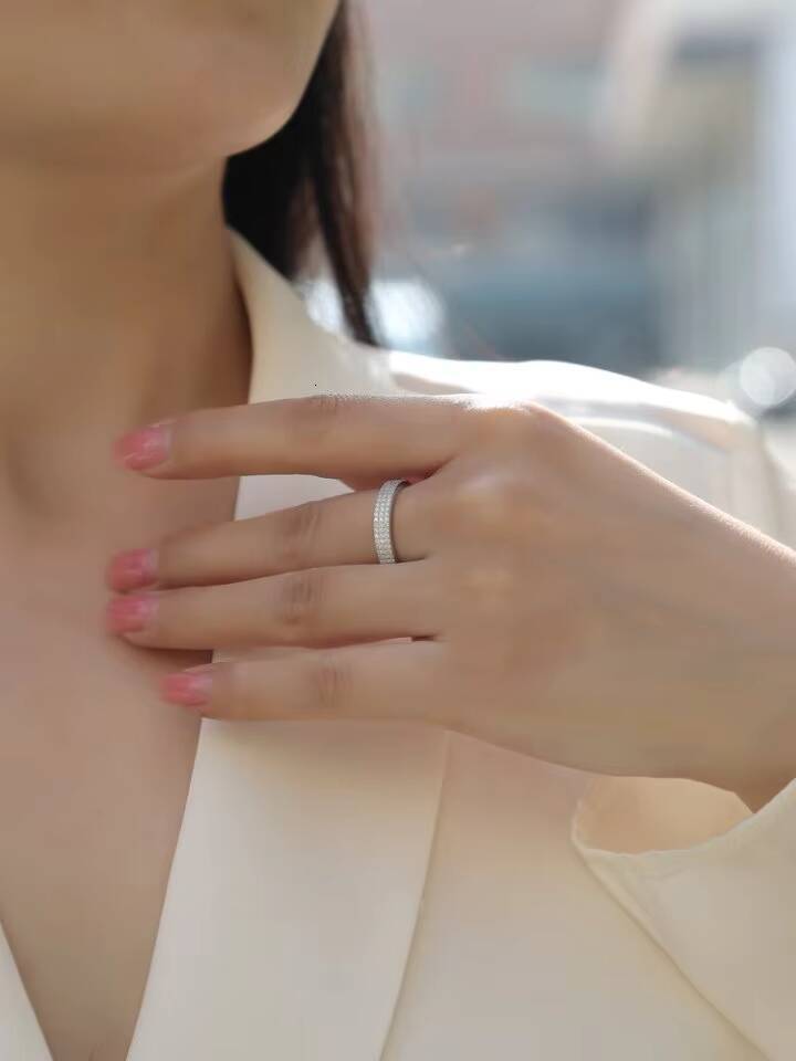 Hot Selling Classics Moissanite Silver Jewelry Women Engagement Party Sterling Stone Luxury Party 925 Diamond Wedding Rings Gift