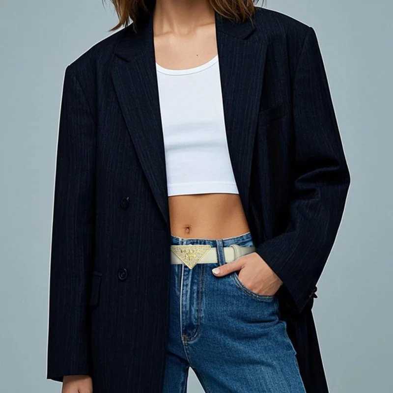 2025New Womens High-end Belt Simple Metal Letter Buckle Belt Womens Dress Denim Trousers Womens Belt New Leather Belt L250721