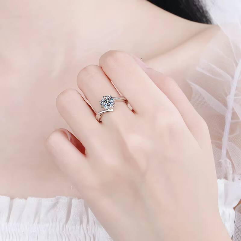 925 Sterling Silver Snowflake Moissanite Ring Manufacturer Direct Sales High Quality Jewelry