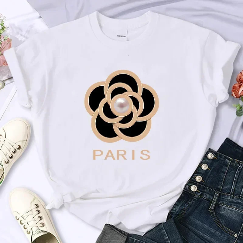 Elegant Ladies' Summer Graphic T-Shirt Luxurious Loose Fit Garment for Everyday Style R250801